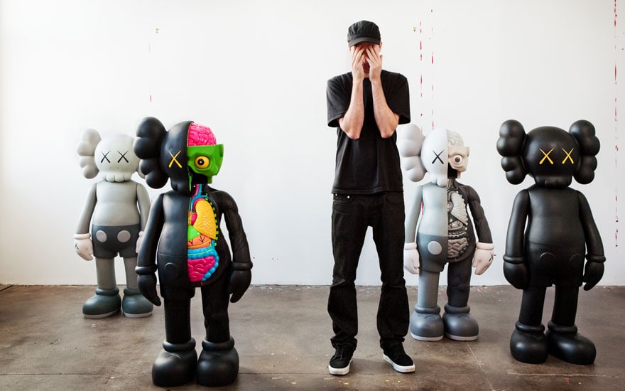 Mengenal Desainer Urban Toys Terkenal: KAWS Revolutioner Dunia Seni ...