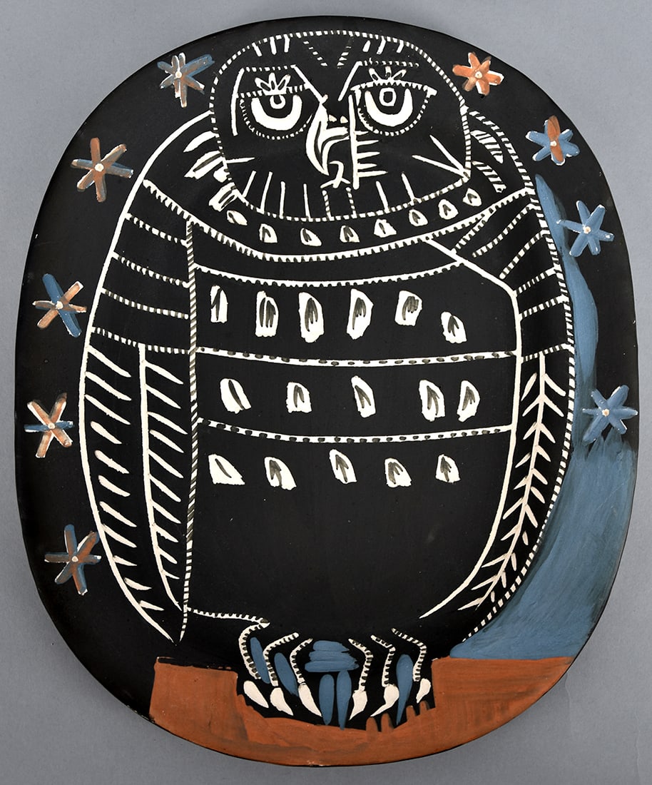 Pablo Picasso ceramic dish, Hibou Mat (Mat Owl), 1955