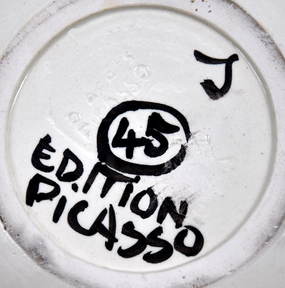 Pablo Picasso signature, Service Poisson Bowl (“Fish” Service Bowl), 1947 A.R.8