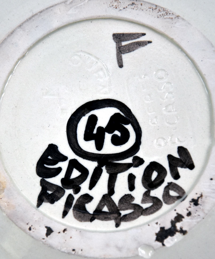 Pablo Picasso signature, Service Poisson Bowl (“Fish” Service Bowl), 1947 A.R.9